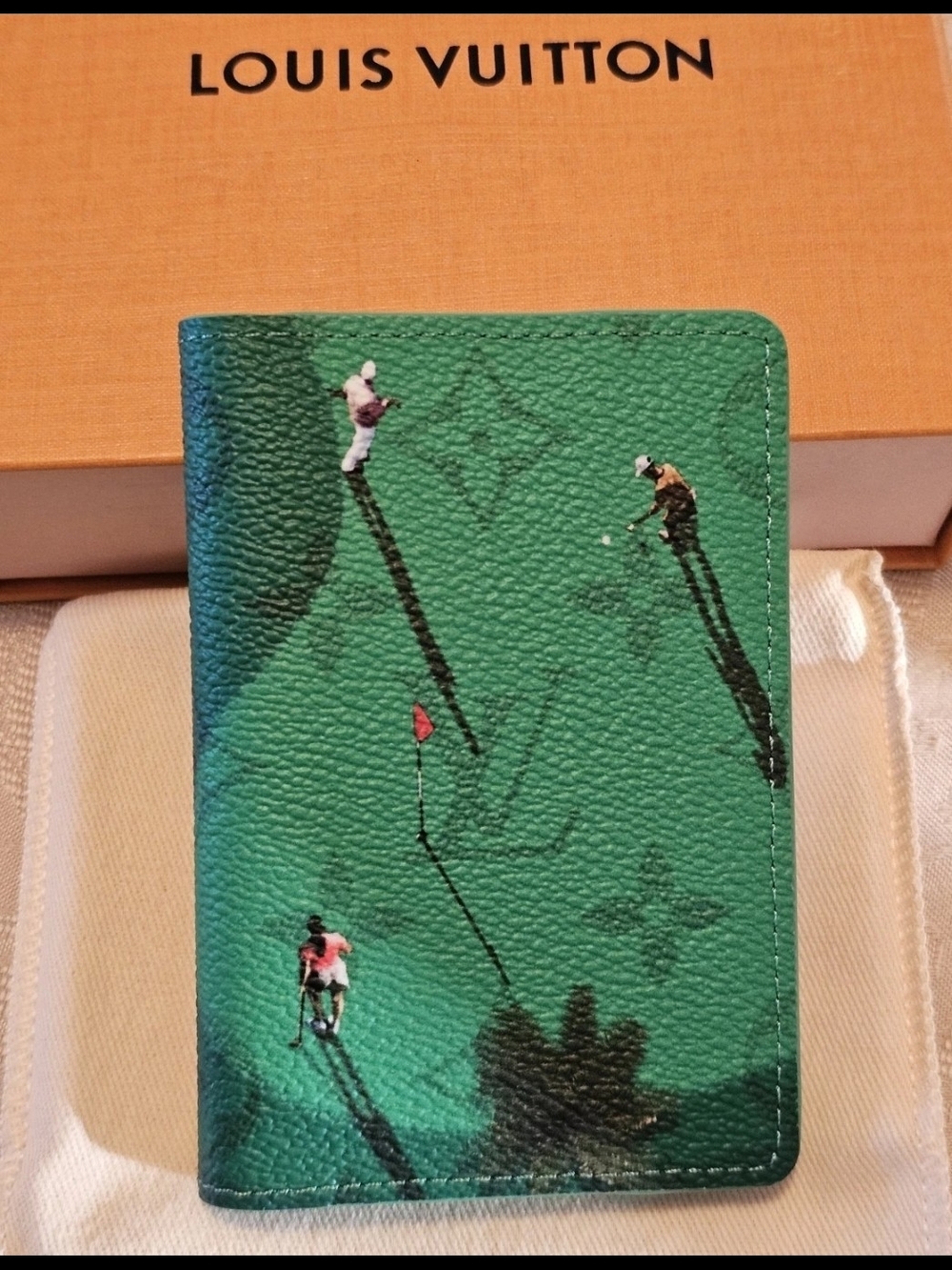 Authentic Louis Vuitton Green Golf-Print ID Card Wallet New